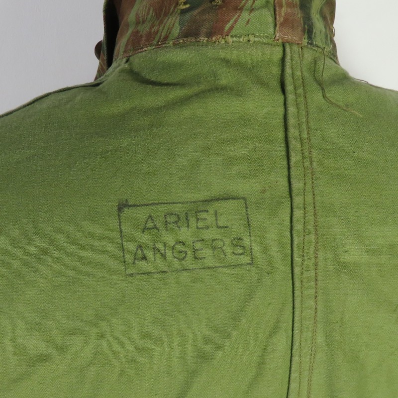 VESTE DE SAUT CAMOUFLEE DE PARACHUTISTE TAP MODELE 47-56 TROUPES AEROPORTEES LEGION ETRANGERE TAP